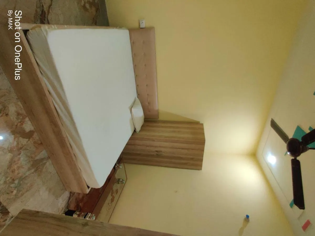 Hotel O Priya Palace Home Stay Agra  3*, Agra (Uttar Pradesh)
