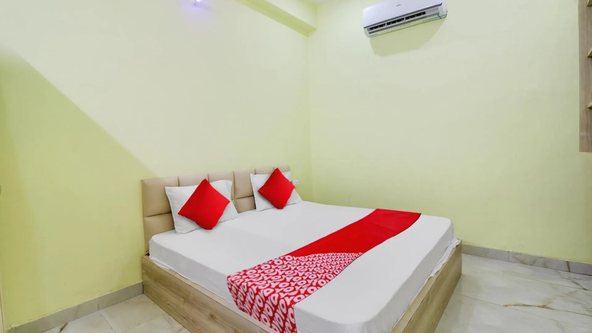 Hotel O Priya Palace Home Stay Agra  Agra (Uttar Pradesh)