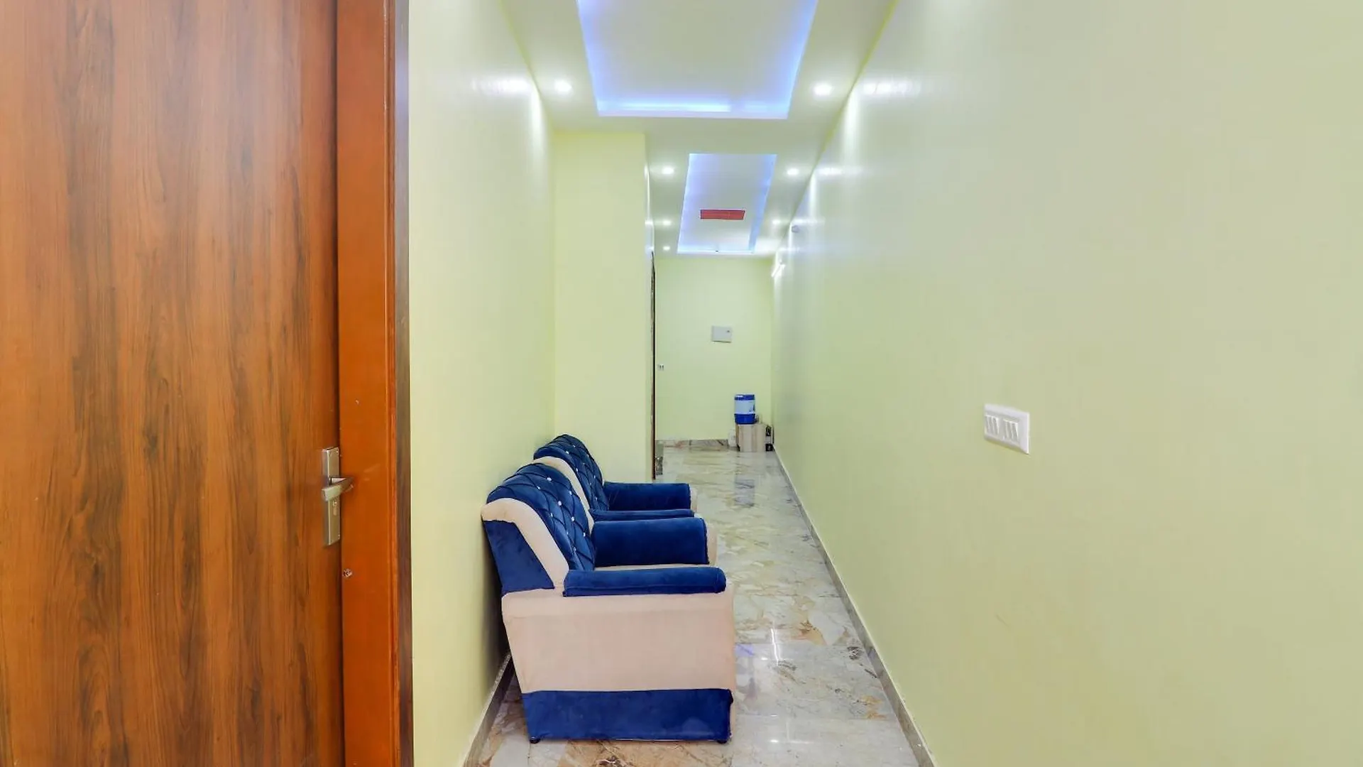 Hotel O Priya Palace Home Stay Agra