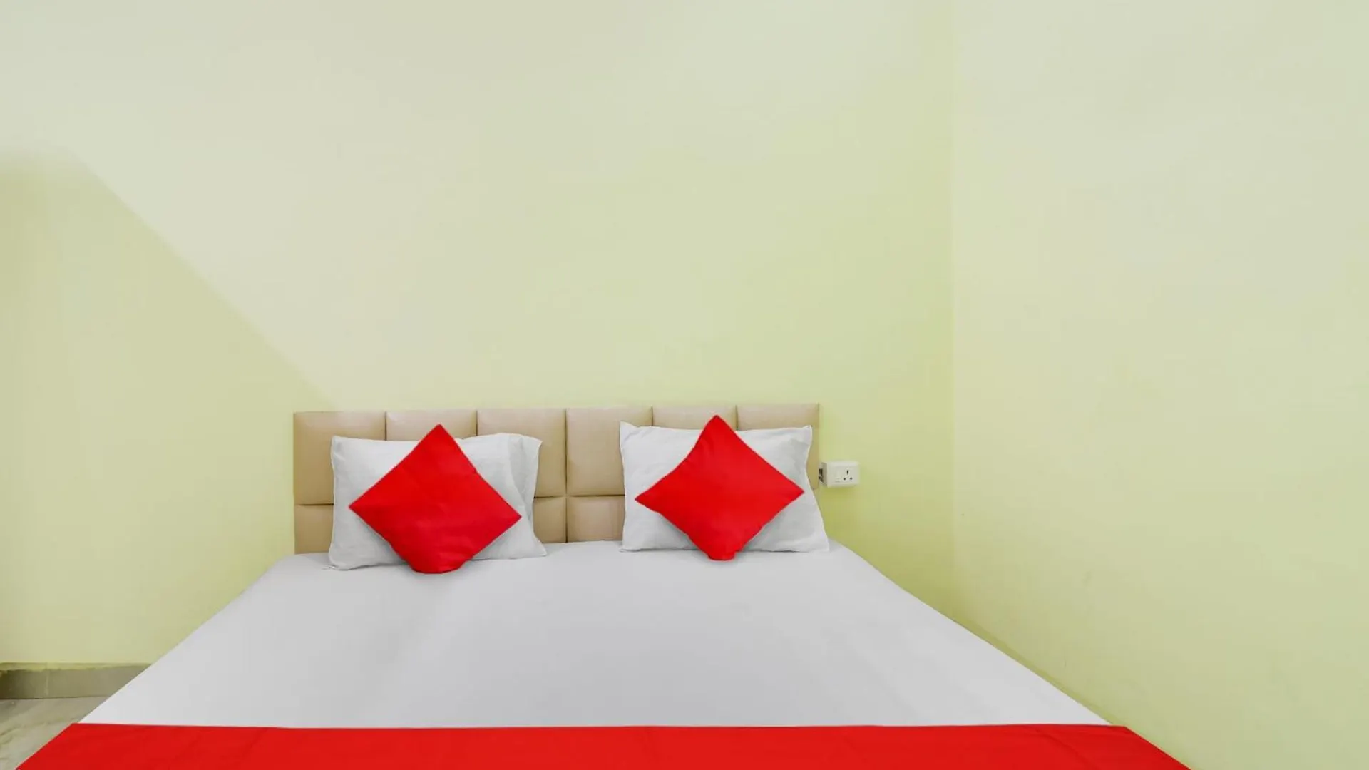 Hotel O Priya Palace Home Stay Agra  India