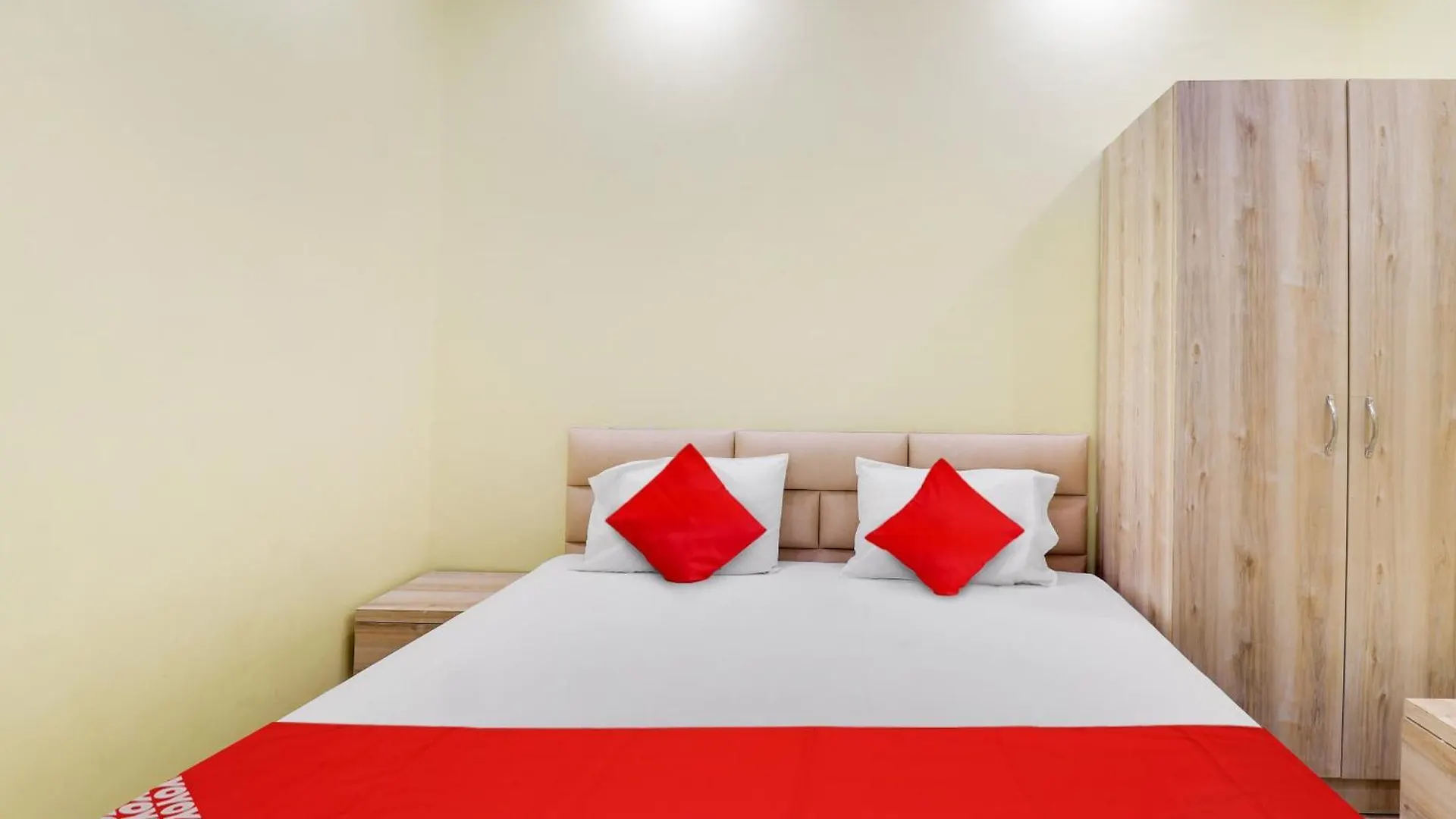 Hotel O Priya Palace Home Stay Agra  3*, Agra (Uttar Pradesh) India